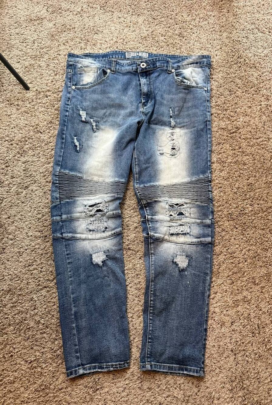 Bleecker and Mercer Distressed Men’s 42x32 One Of A Kind Street Tested Jeans